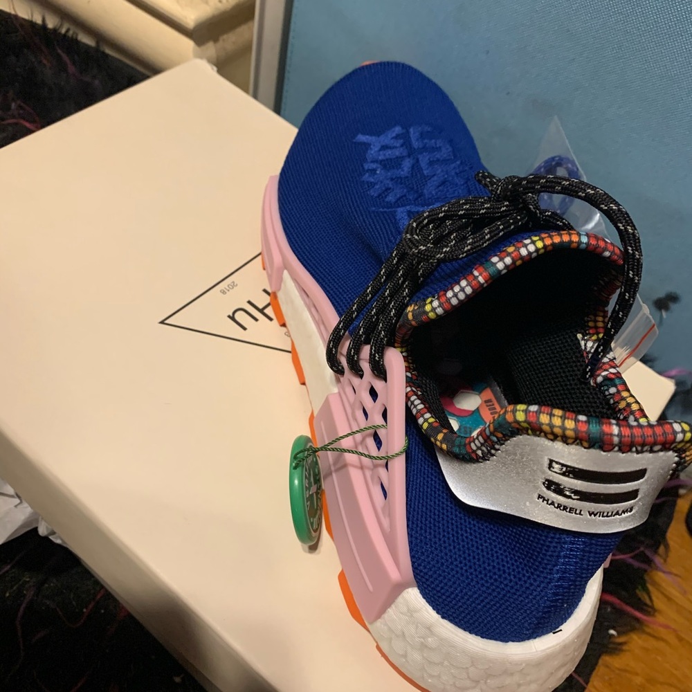 Adidas Pharrell Human Races - Picture 3 of 3